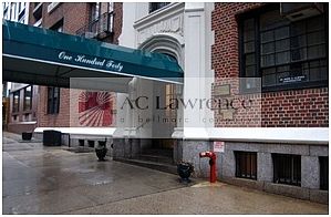 1st image of 140 W 79th St APT 8C