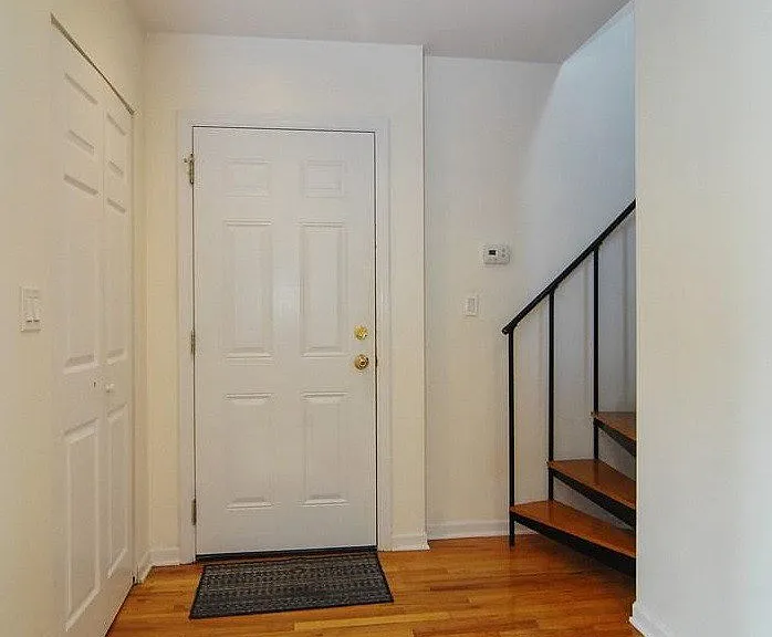 1433 W Oakdale Ave #2 — Photo 7