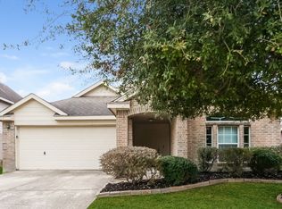 923 Chad Ln, Baytown, TX 77521