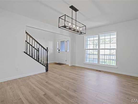 6th image of this home