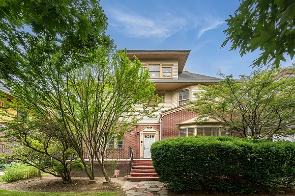 502 East 17th Street 