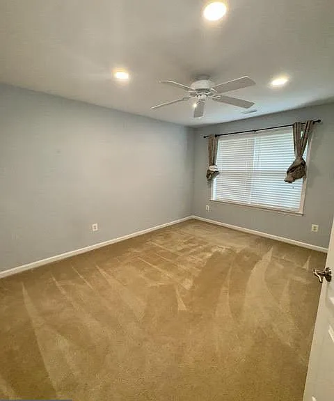 1204 Derry Ln — Photo 39
