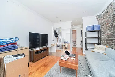 Rented by Living New York