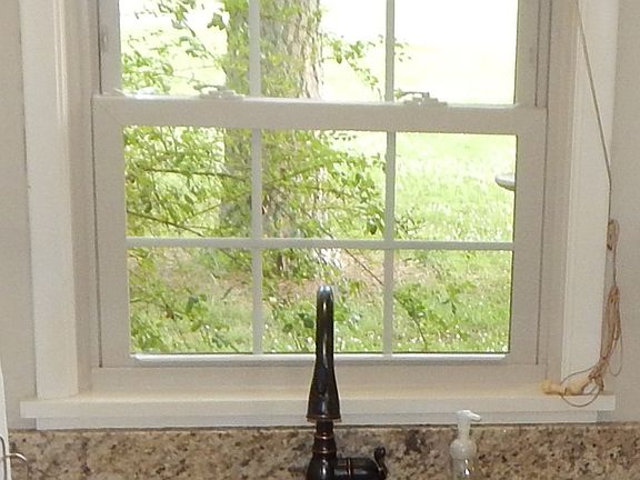 New sink & swan neck faucet