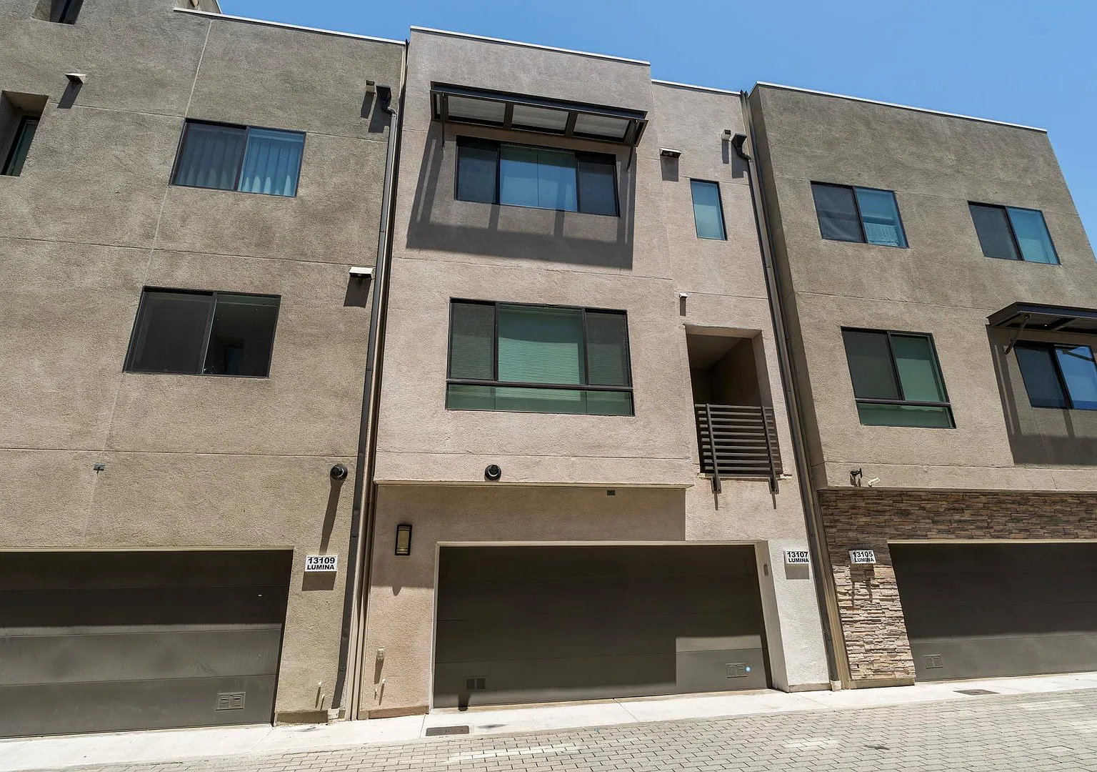 New Construction Townhome — Photo 2