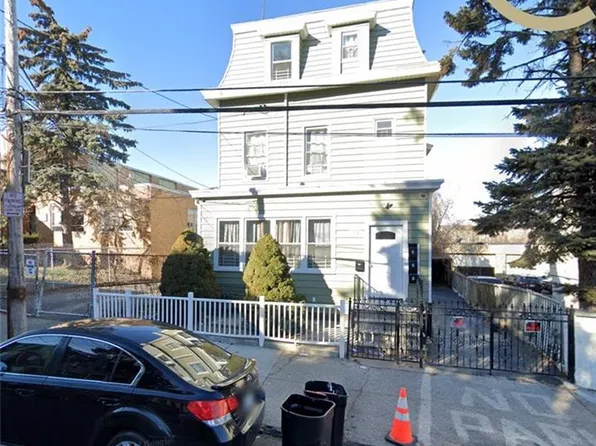 83 Linden St, Yonkers, NY 10701