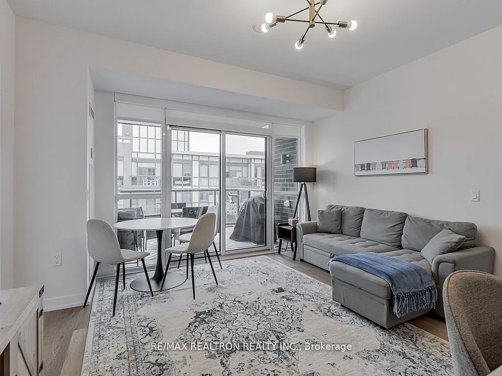 2 bed, $2,400 — Photo 4