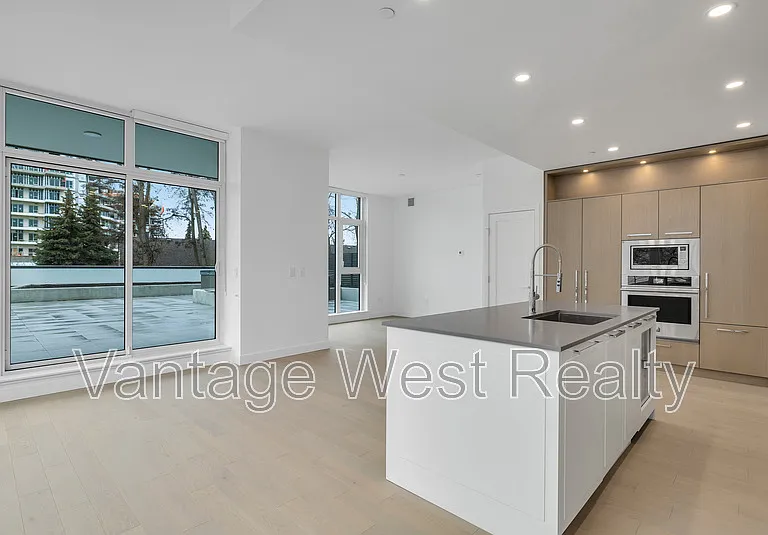 3389 Lakeshore Rd #216 — Photo 21
