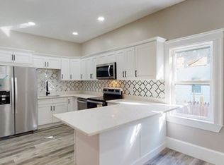 35 George St FLOOR 2, Hyde Park, MA 02136