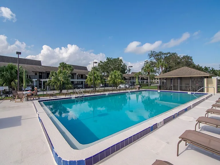 28 Plantation Dr #204 — Photo 30