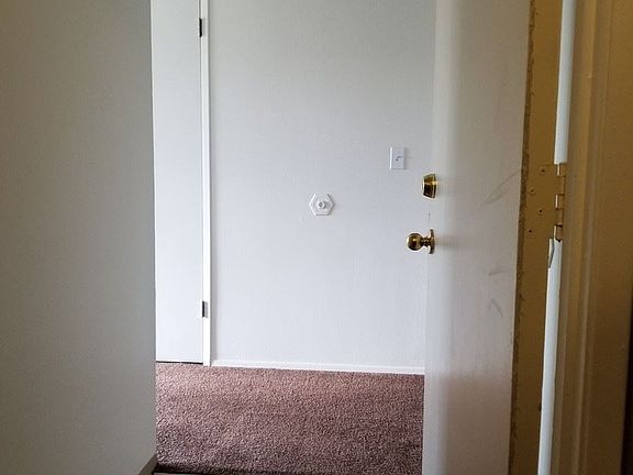 2nd image of 1258 Weiland St APT B4