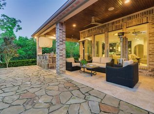 2 Willow Tree Ct, Missouri City, TX 77459