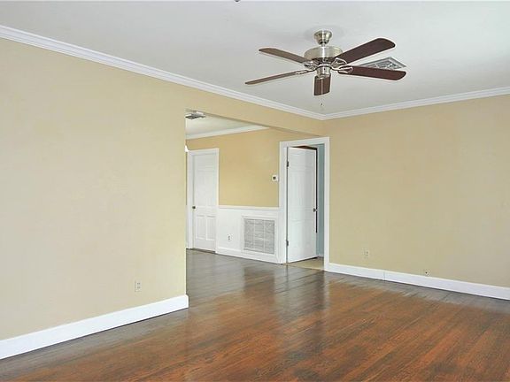 5th image of 468 Glenmore St