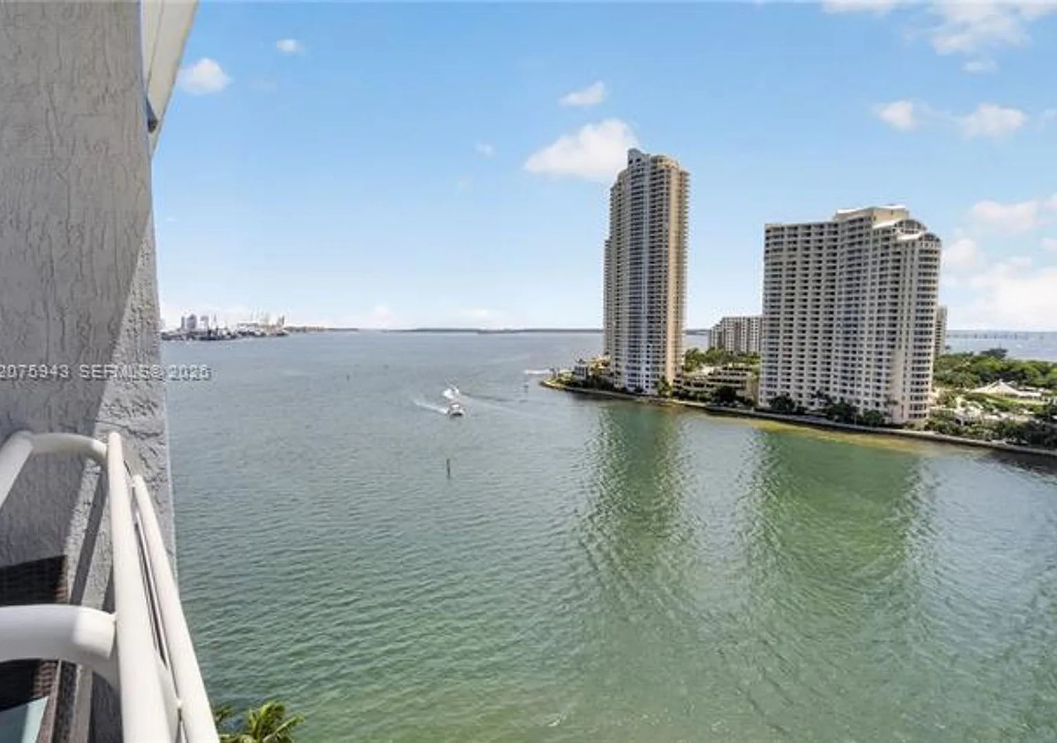 335 S Biscayne Blvd cu-1503, Miami, FL 33131 — Photo 4