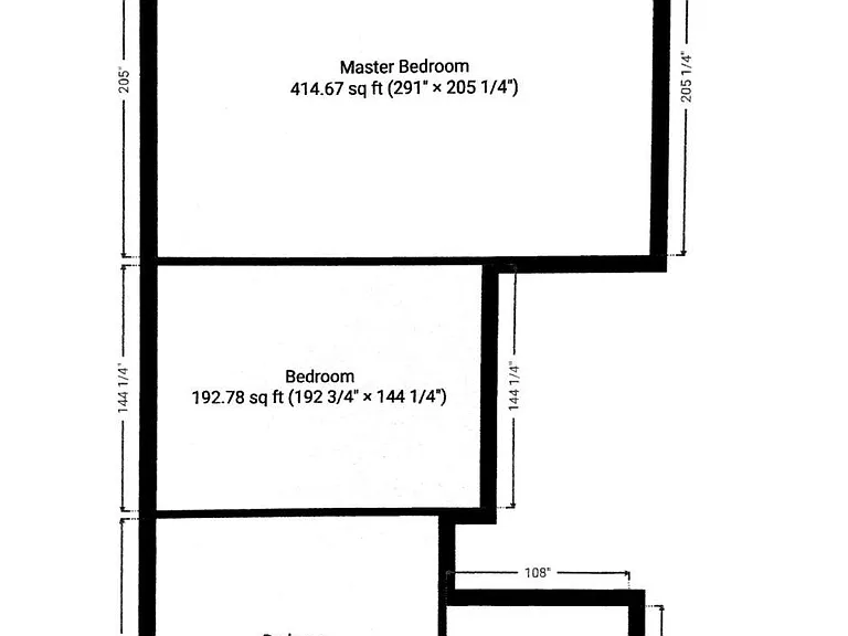 2nd floor layout. Next to the bathroom is also a closet for the laundry, at the top of the stairs.