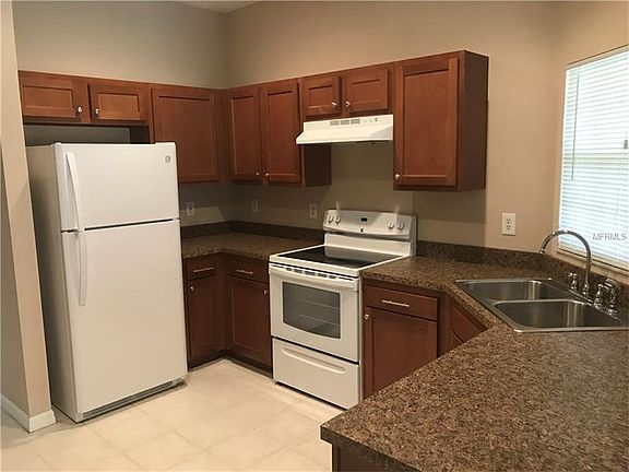 2nd image of 12719 Kings Crossing Dr