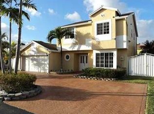 14351 SW 92nd Ter, Miami, FL 33186