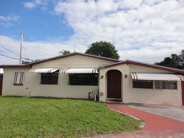 1st image of 6130 NW 43rd Ave