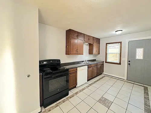 5039 Hillside Ave Photo 1