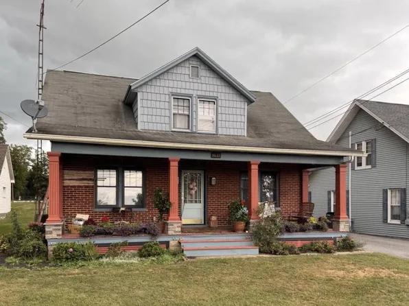 1631 Buchanan Trl E #E, Greencastle, PA 17225