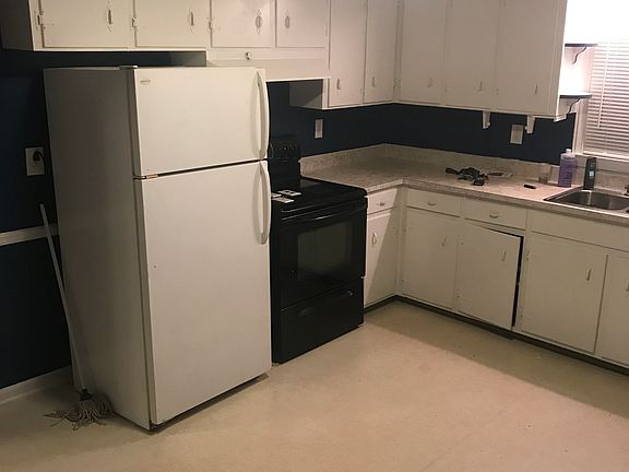 2nd image of 1509 Minerva Dr