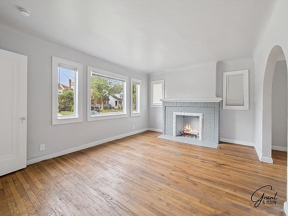 3rd image of 4190 Bedford St #6448728F1
