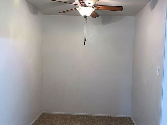 3rd image of 107 E Canal Dr