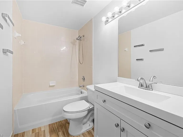 1225 Reserve Way #102 — Photo 10