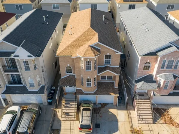 140 Manchester Pl, Newark City, NJ 07104