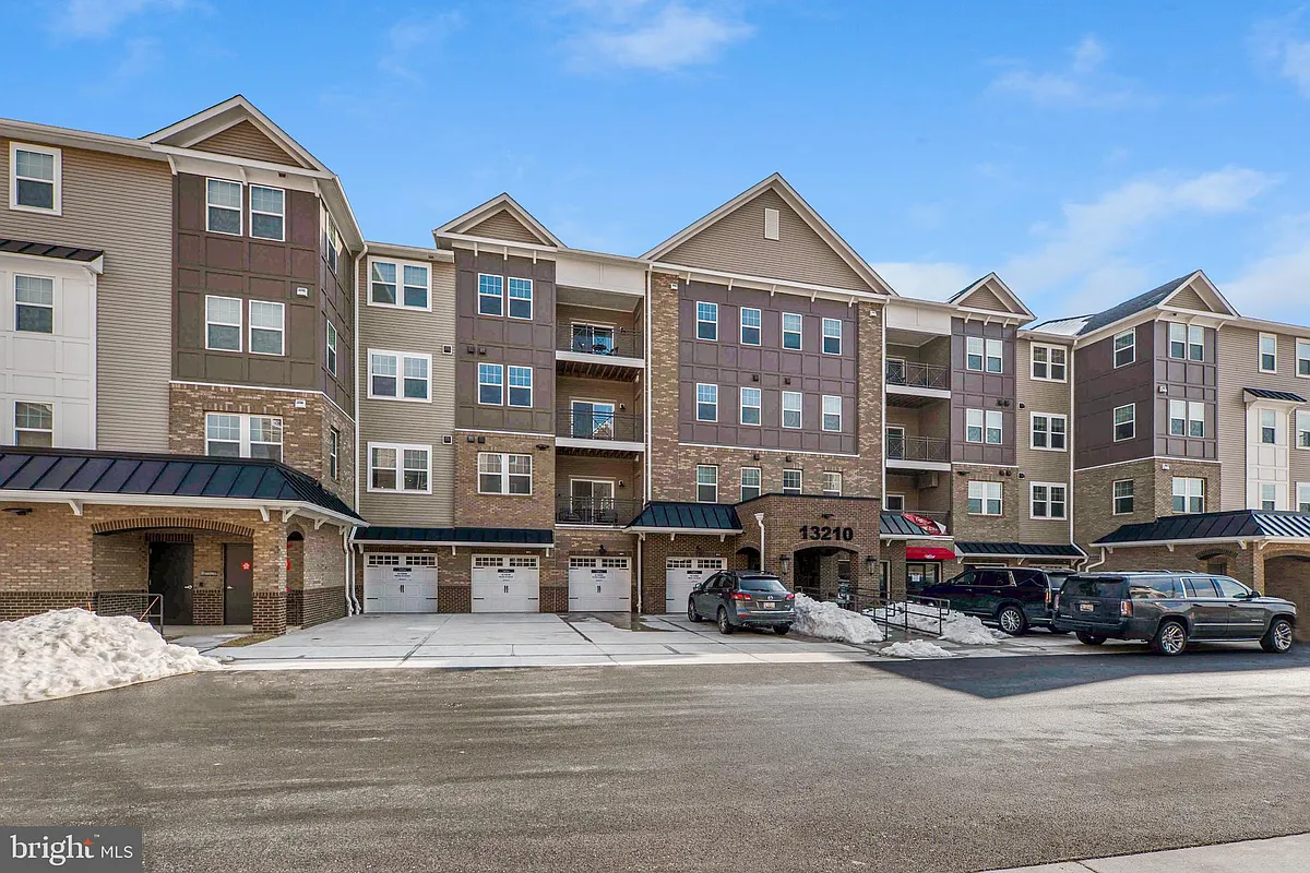 Building Photo - 13210 Petrel St #3105