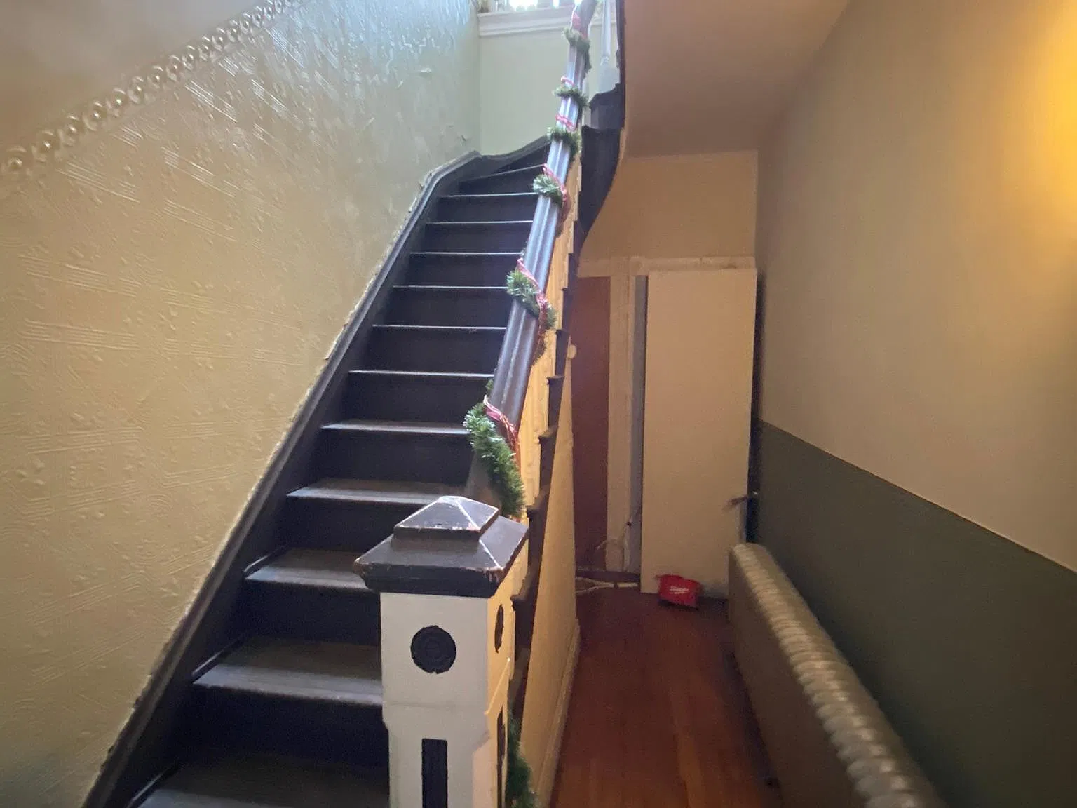 4 bed, 2200 sqft, $2,800 — Photo 4