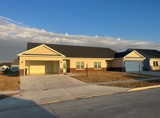 617 Stephanie Ct #617, Washington, IL