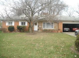 1939 Thornhill Dr, Akron, OH 44313