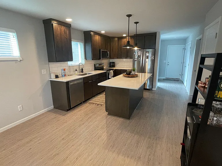 2748 Spark St — Photo 31