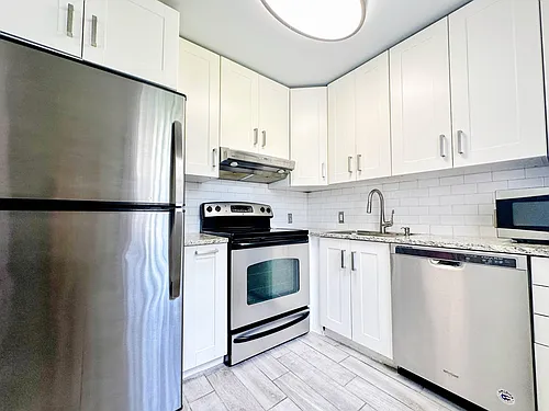 144 Mansfield Dr #D Photo 1