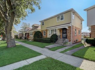 2644 Home Ave, Berwyn, IL 60402