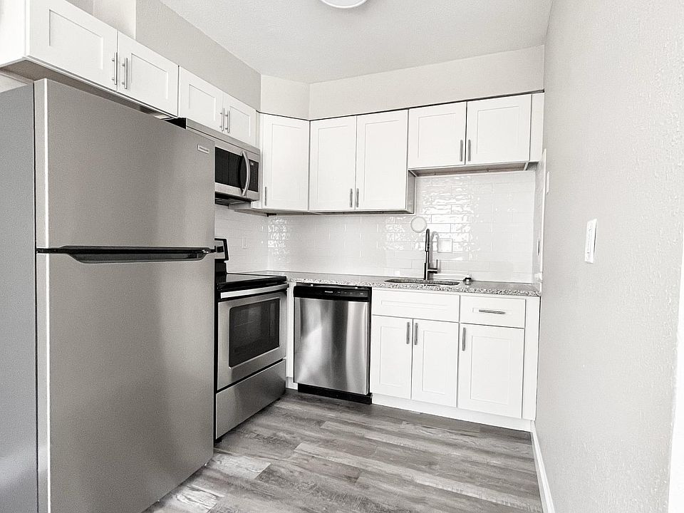 1st image of 4250 Miami St APT B1