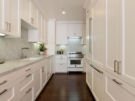 3rd image of 1645 Pacific Ave APT 6B