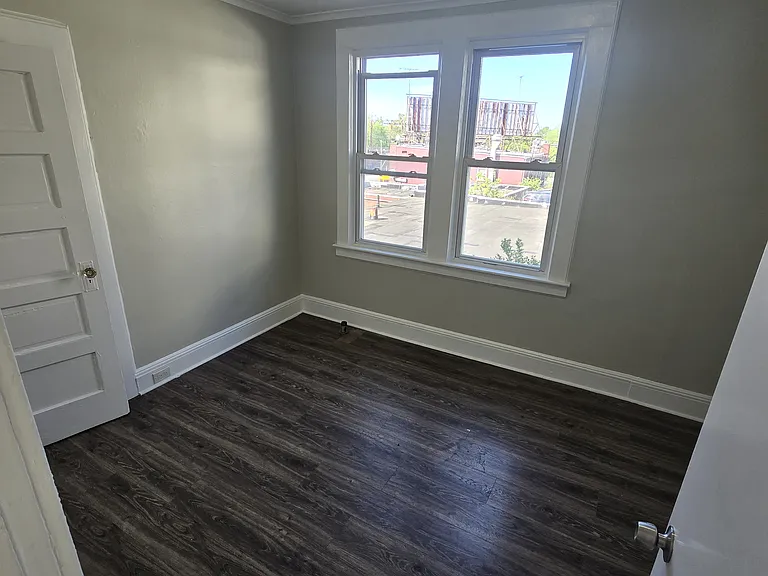 424 Scotland Rd #2B — Photo 2