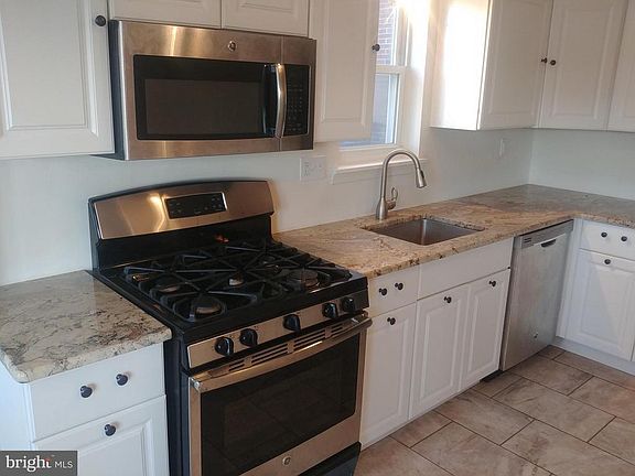 2nd image of 7825 Summerdale Ave