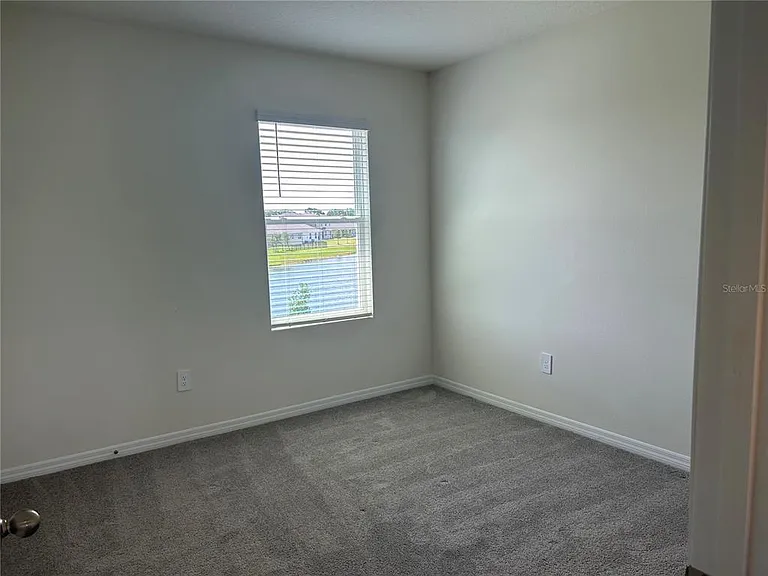 17218 Reserva Dr — Photo 24