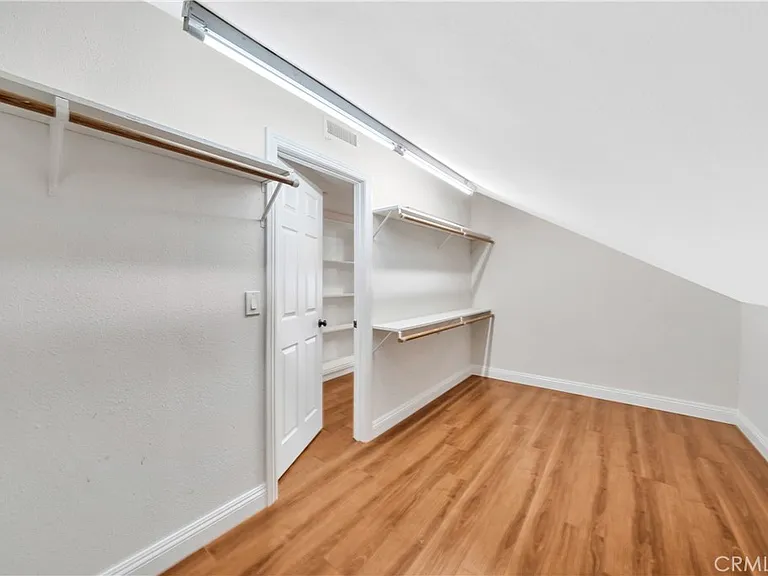 24692 Julie Ave — Photo 30