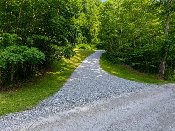 0 Straight Creek Rd, Beaver, OH 45613