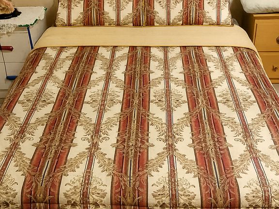 Bedroom A: $830 Private room with Double sized bed