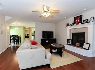 2694 N Whit Ln, Fayetteville, AR 72704