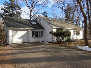 273 Mulberry Point Rd, Guilford, CT 06437
