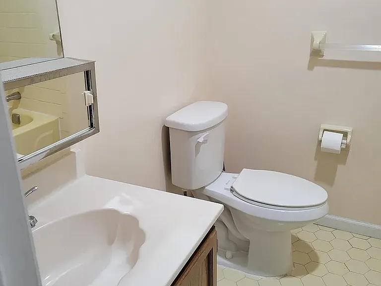 5 Panama Ct — Photo 10