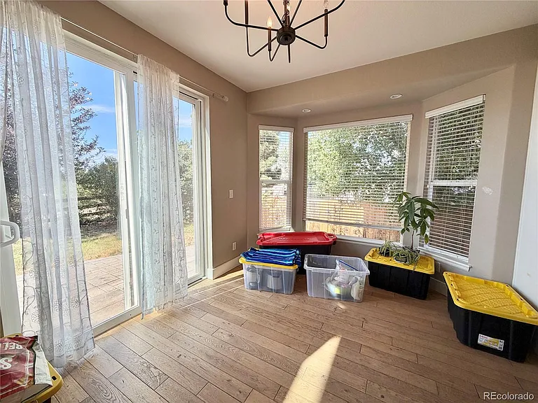 1698 Peridot Ln — Photo 6