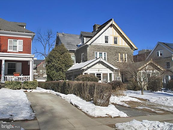 2nd image of 6307 Sherwood Rd