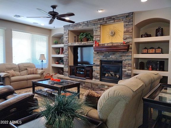 3rd image of 42898 W Morning Dove Ln